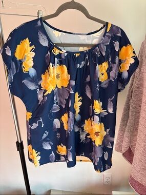 Women’s Navy Floral Short Sleeve Blouse with Yellow Bloom